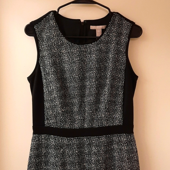 Banana Republic Silver Sparkle Tweed Dress - Picture 4 of 10